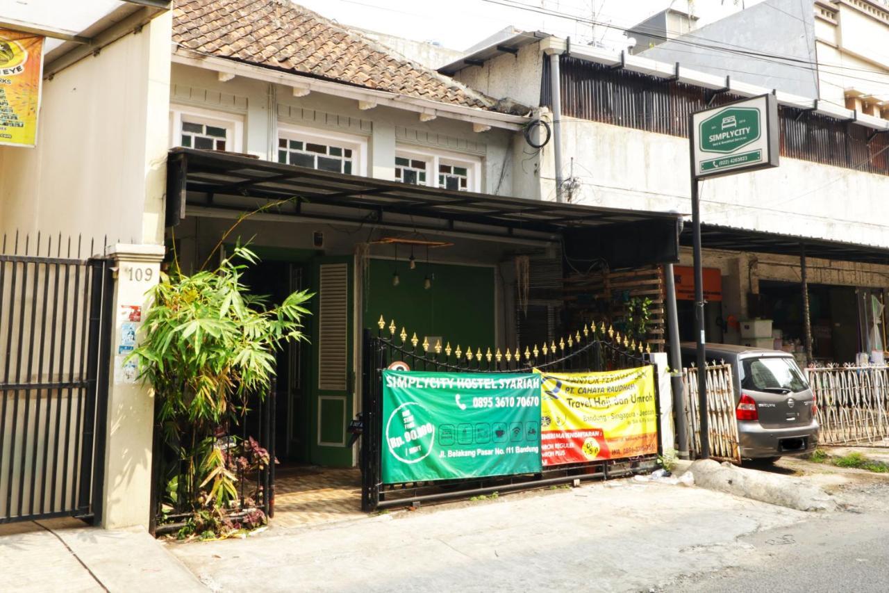 Simplycity Hostel Syariah Bandung Exterior photo